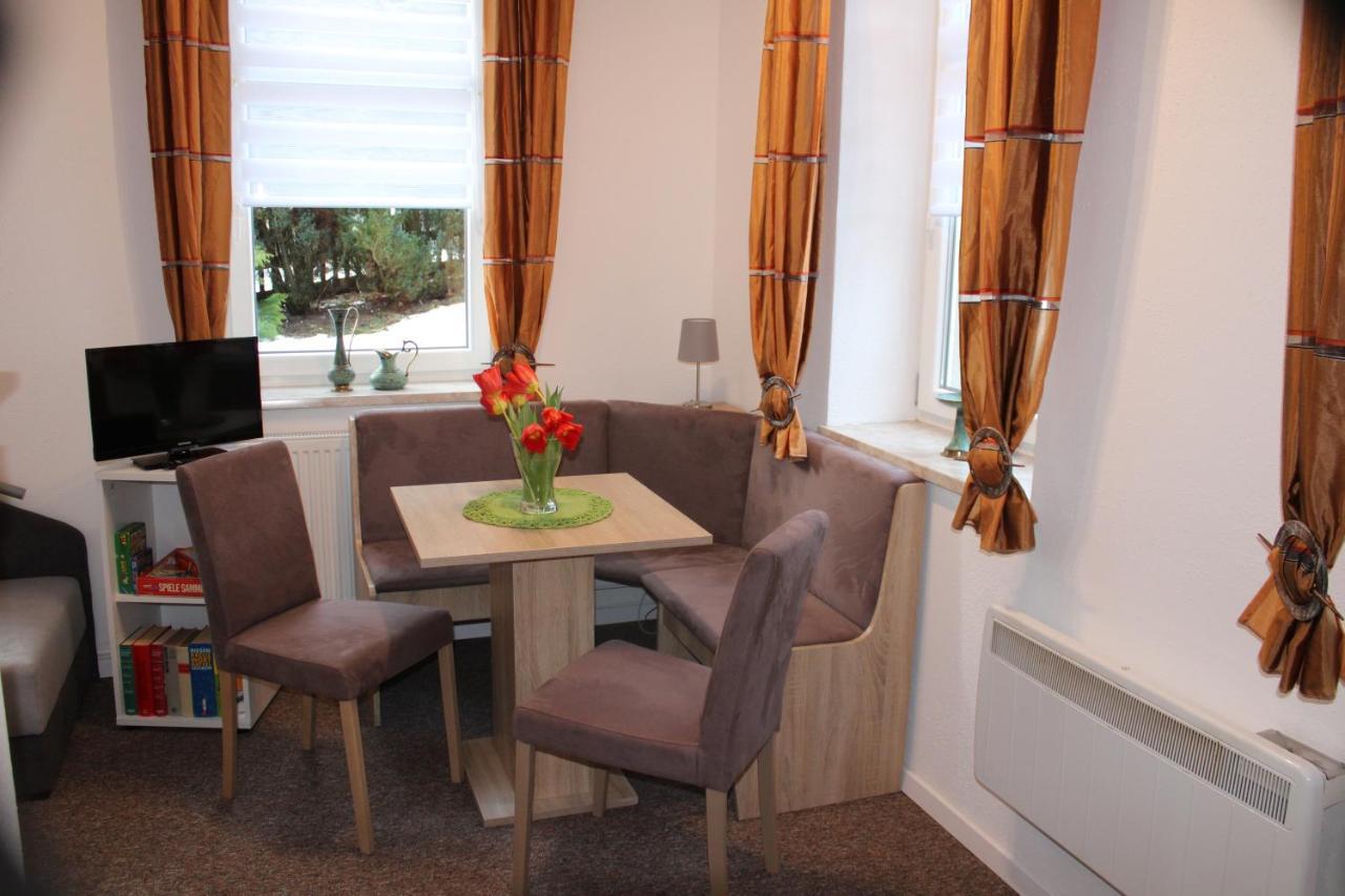 Ferienwohnung Am Muehlbach Klingenthal Esterno foto